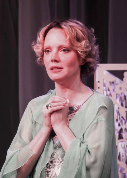 Спектакль «А это, как два крыла»