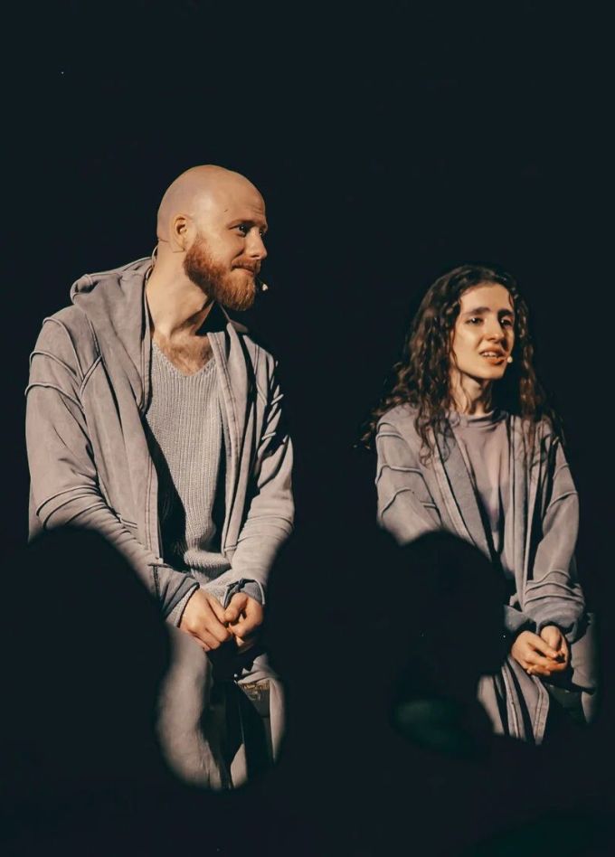 Спектакль «Я — счастье. В объятиях неба»