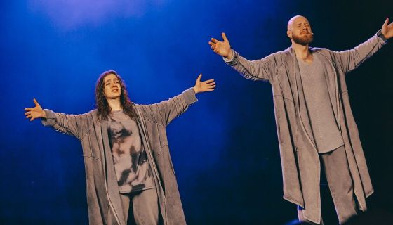 Спектакль «Я — счастье. В объятиях неба»